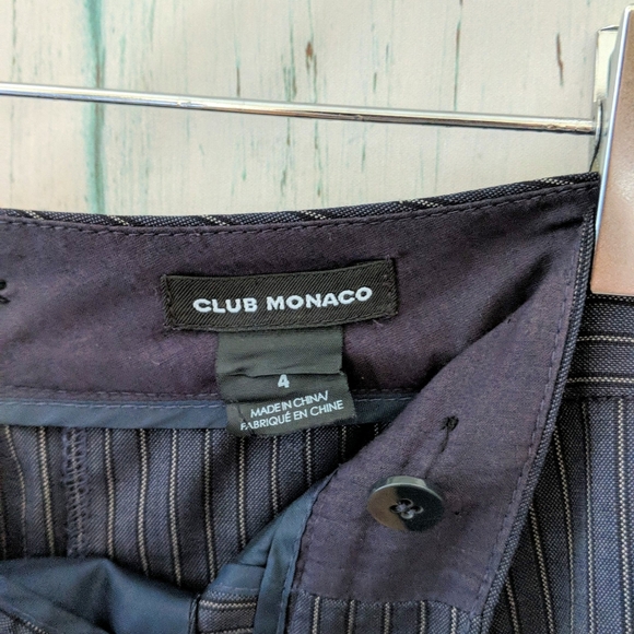 3/$20 Club Monaco Pinstripe Business Shorts - Picture 4 of 8